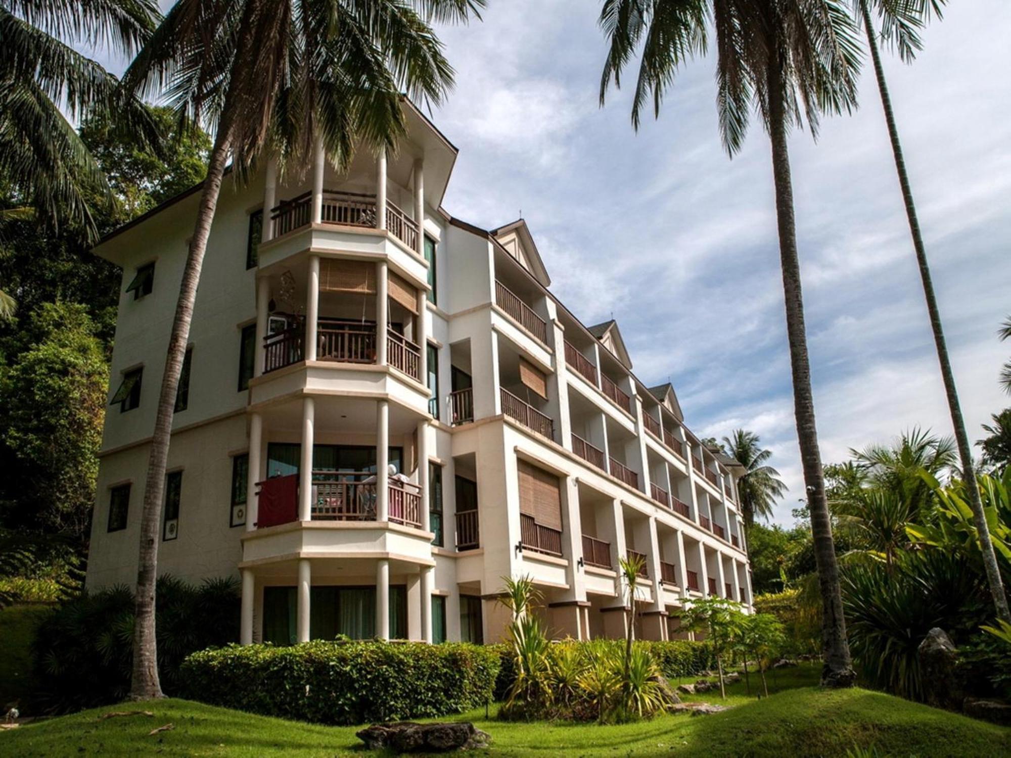 Deluxe Double or Twin Room Garden View