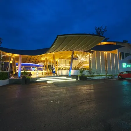 Holiday Inn Express Krabi Ao Nang Beach-3